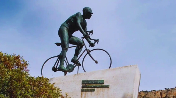 La Diputación restituirá la escultura robada del monumento al ciclista de Xorret de Catí